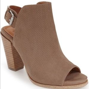 Gentle Souls ‘Shiloh’ Block Heel, Leather